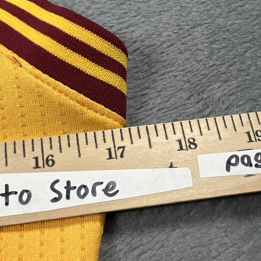 LeBron James Cavaliers Jersey Boys M Yellow Gold 23 Adidas Swingman NBA - Picture 7 of 9